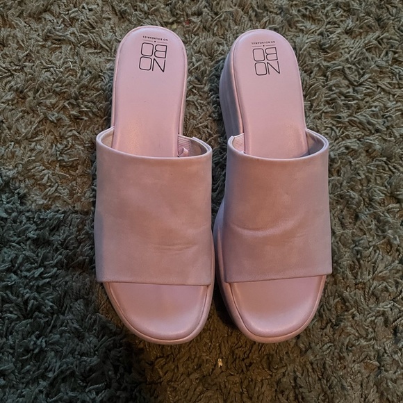 Purple Platforms 💜 - Picture 2 of 6